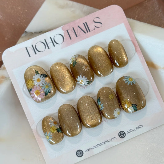 Sunshine Daisies - Noho Nails