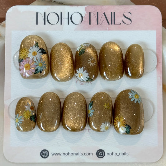 Sunshine Daisies - Noho Nails