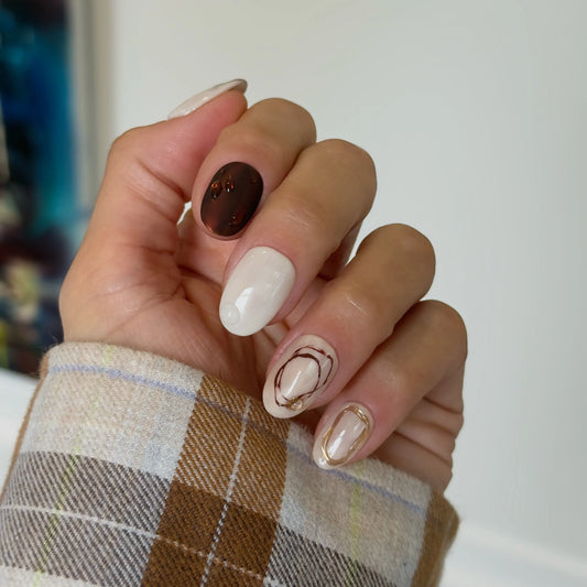 Cinnamon Swirl - Noho Nails