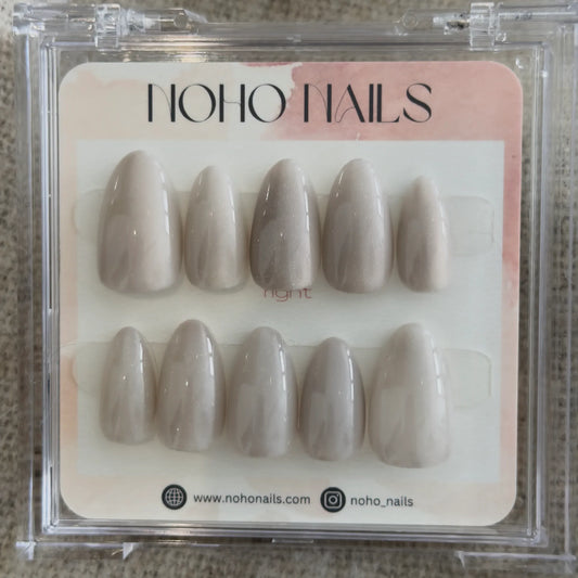 Milky Cateye - Noho Nails