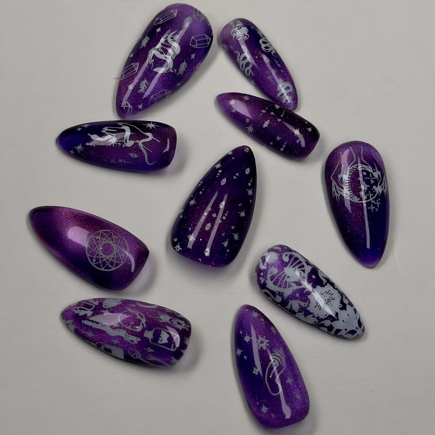 Tarot Temptation - Noho Nails