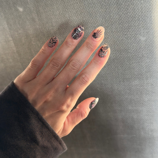 Dark Romance - Noho Nails