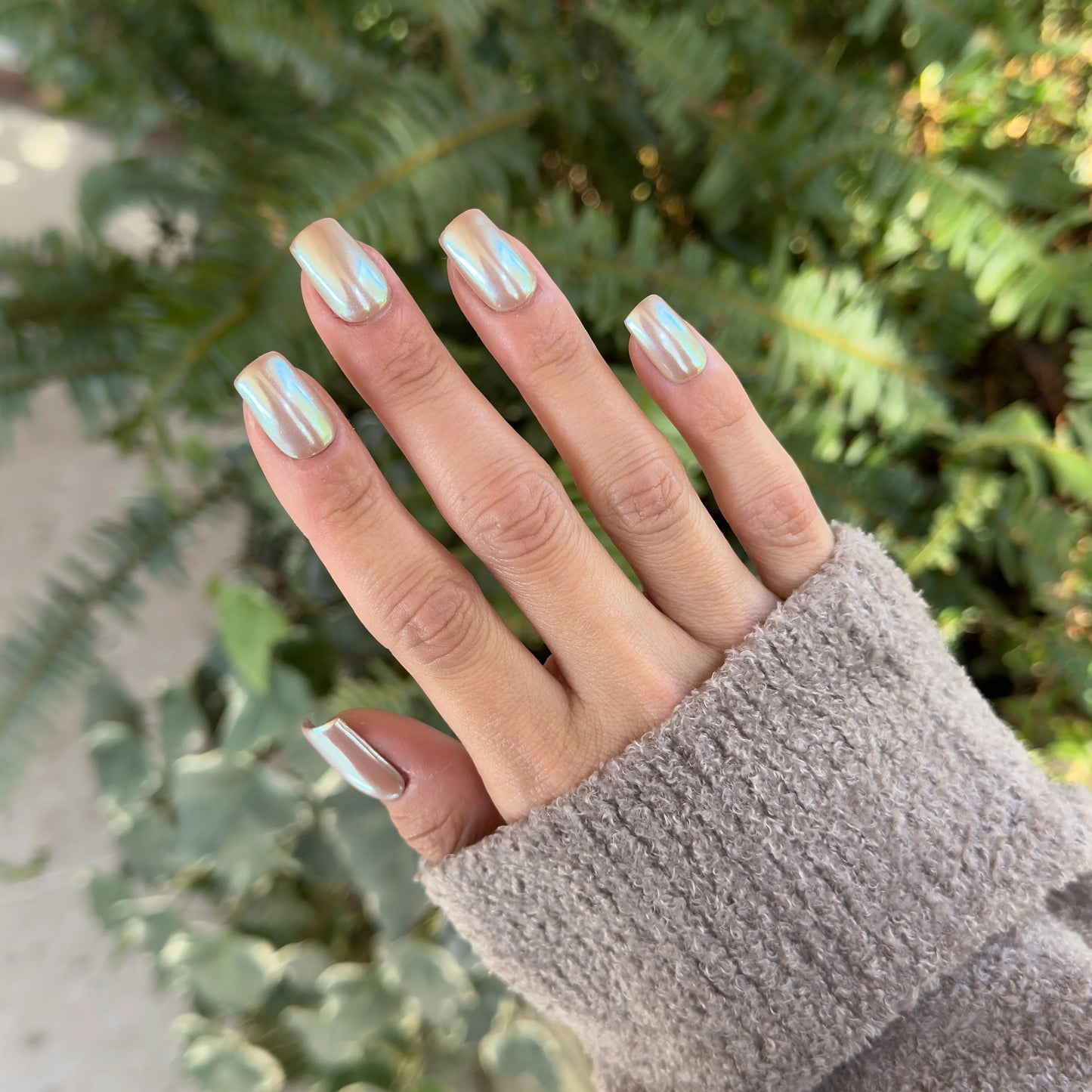 Kana Believe It Berry Glacier - Noho Nails