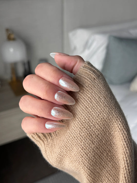 First Glance Daydream - Noho Nails