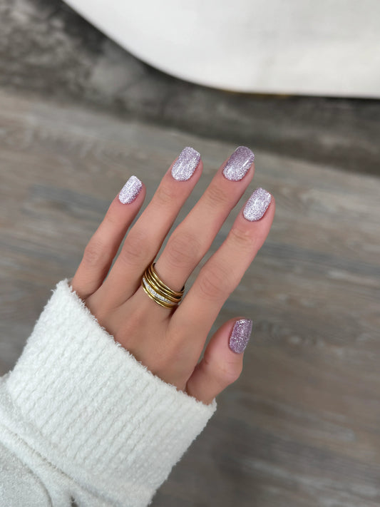 Lily in Paris - Noho Nails