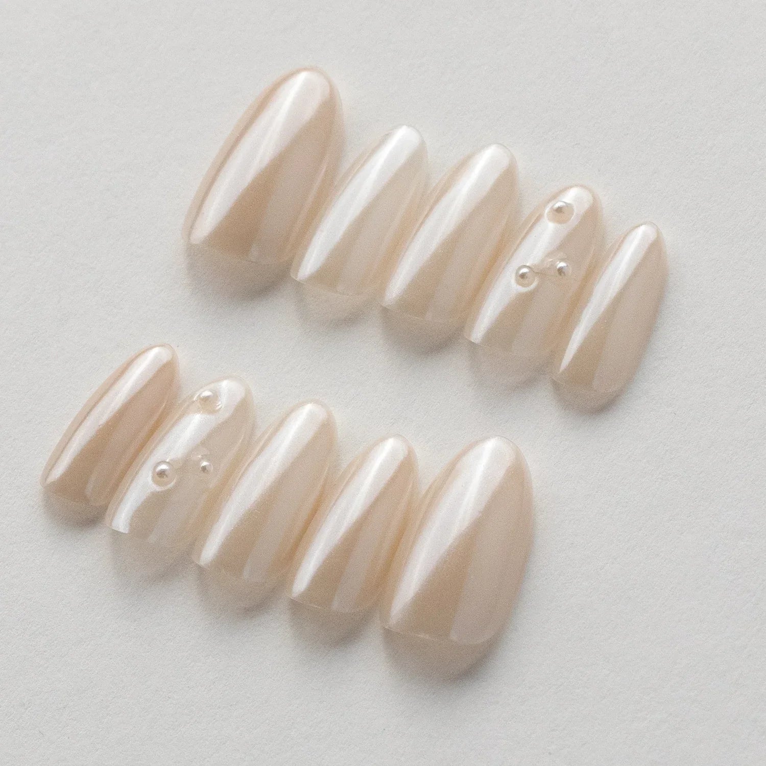 La Perla - Noho Nails