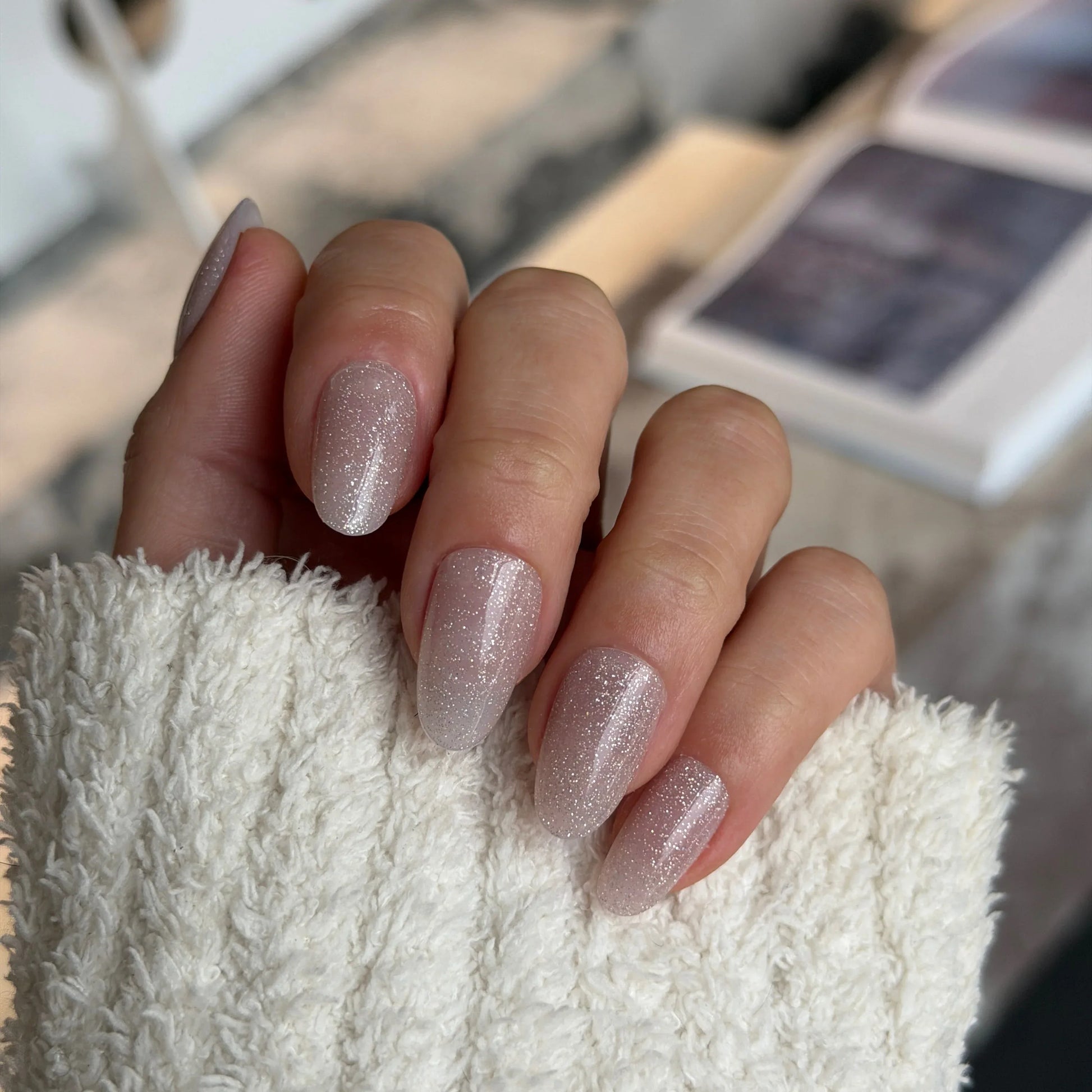 Champagne Toast - Noho Nails