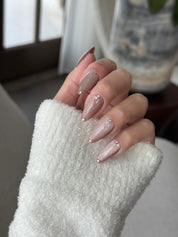 Love Knot - Noho Nails