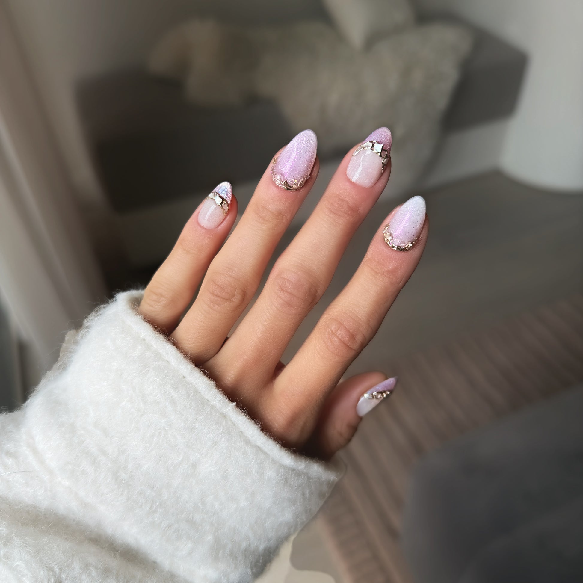 Baroque Pearl - Noho Nails