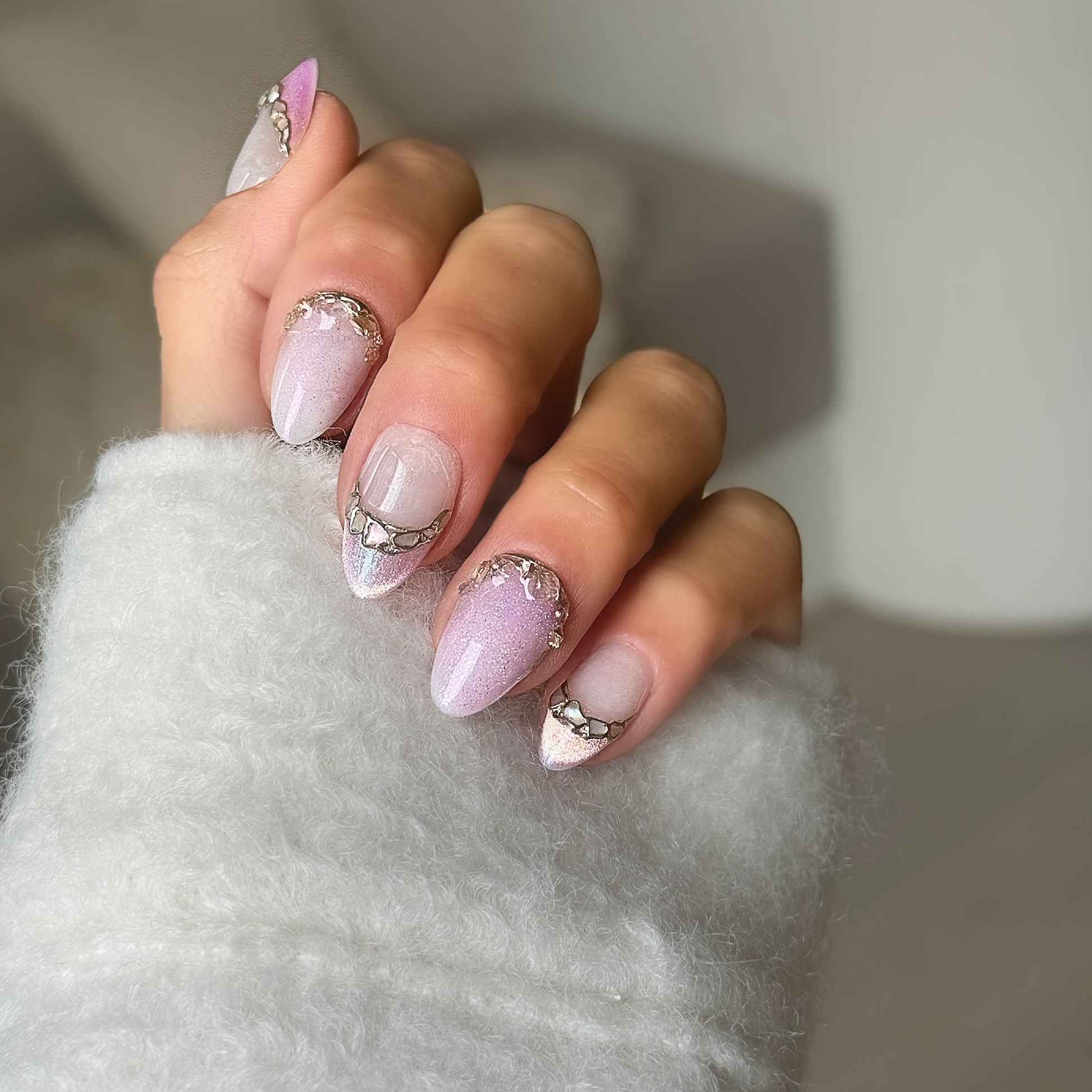 Baroque Pearl - Noho Nails