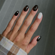 Smoky Maple - Noho Nails