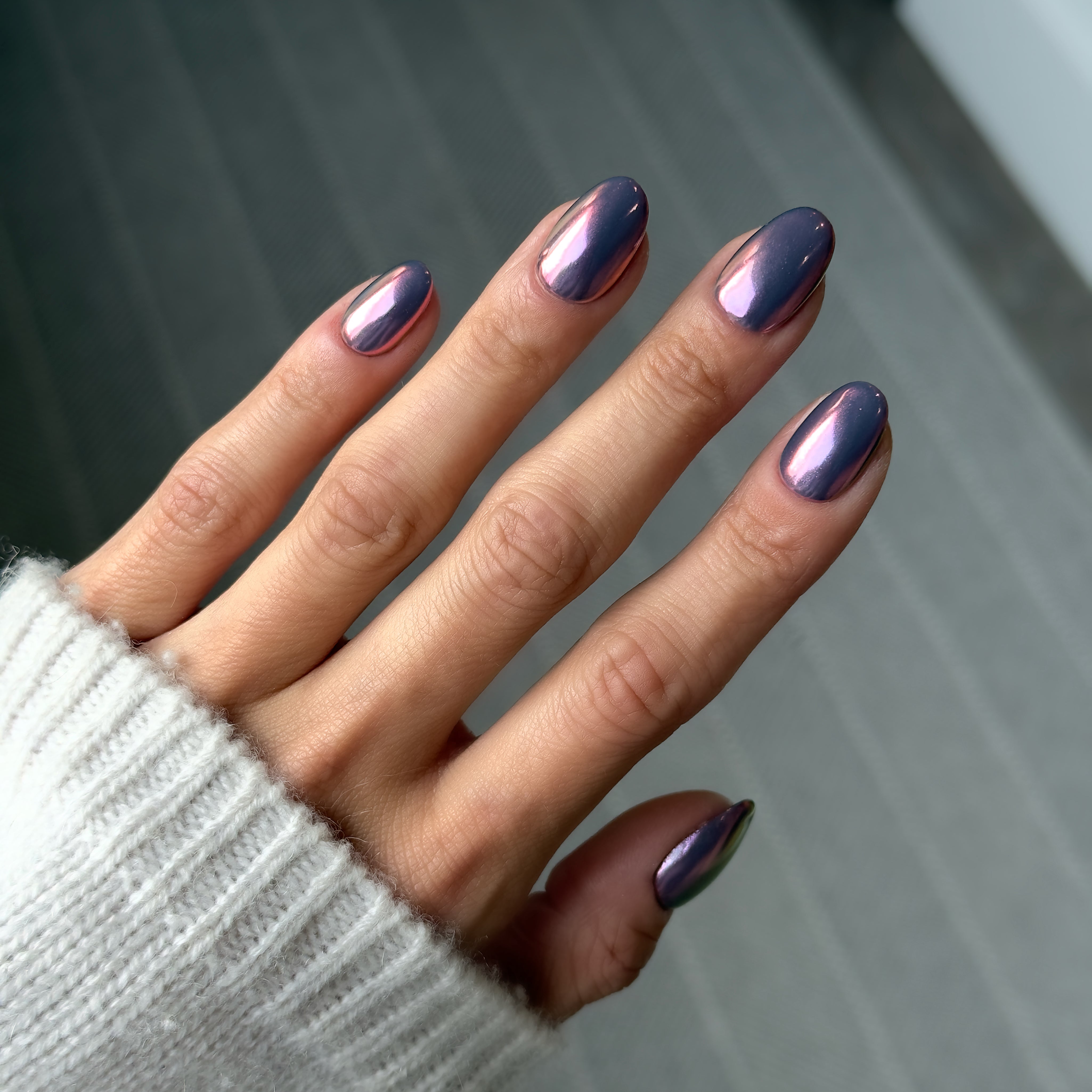 Chromatic Norse - Noho Nails