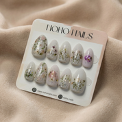 Paperwhite Petals
