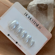 Crystal Daydreaming - Noho Nails