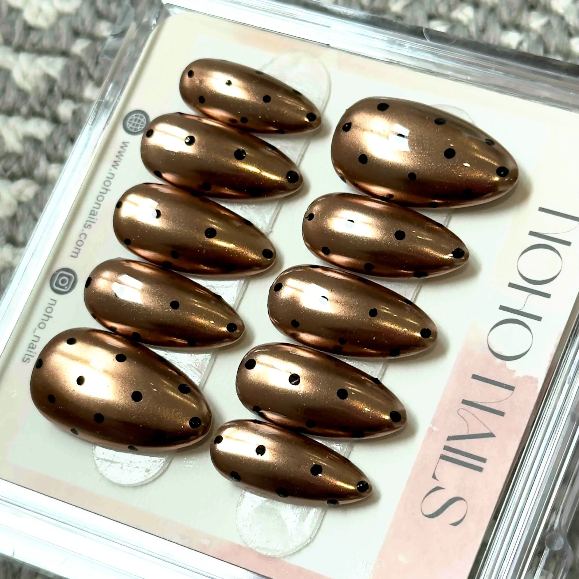 Polka Dot Luxe - Noho Nails