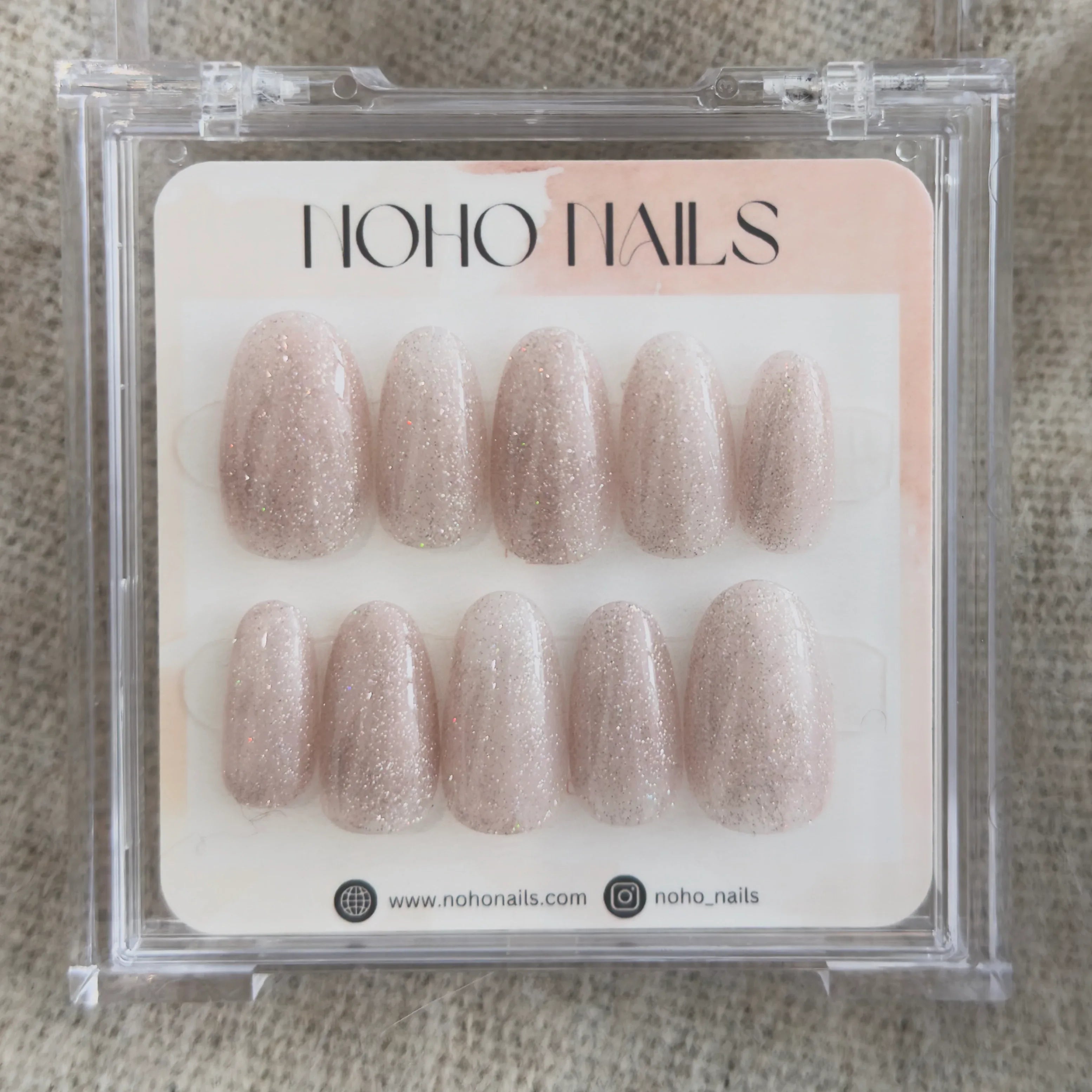 Champagne Toast - Noho Nails
