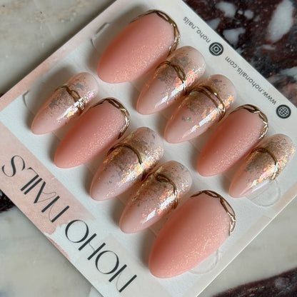 Woven Sunbeams - Noho Nails