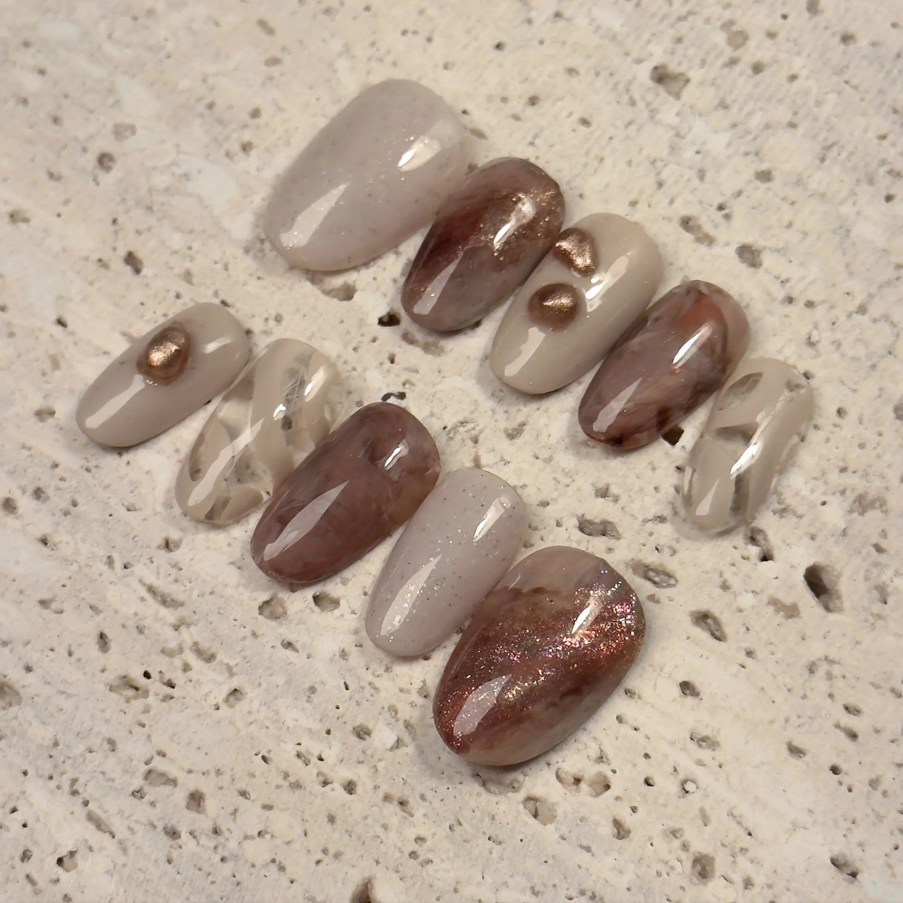 Les Beiges - Noho Nails