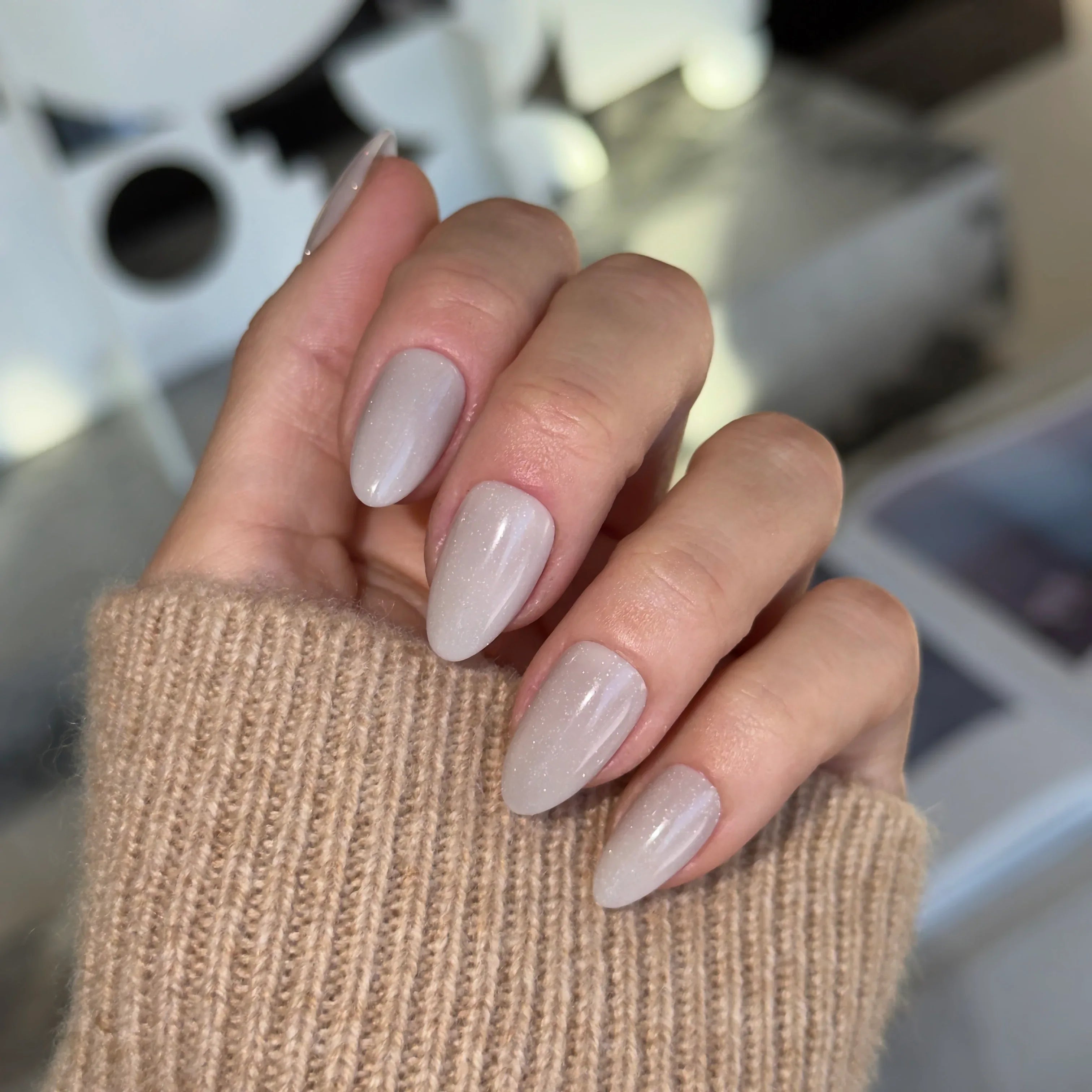 Milky Cateye - Noho Nails