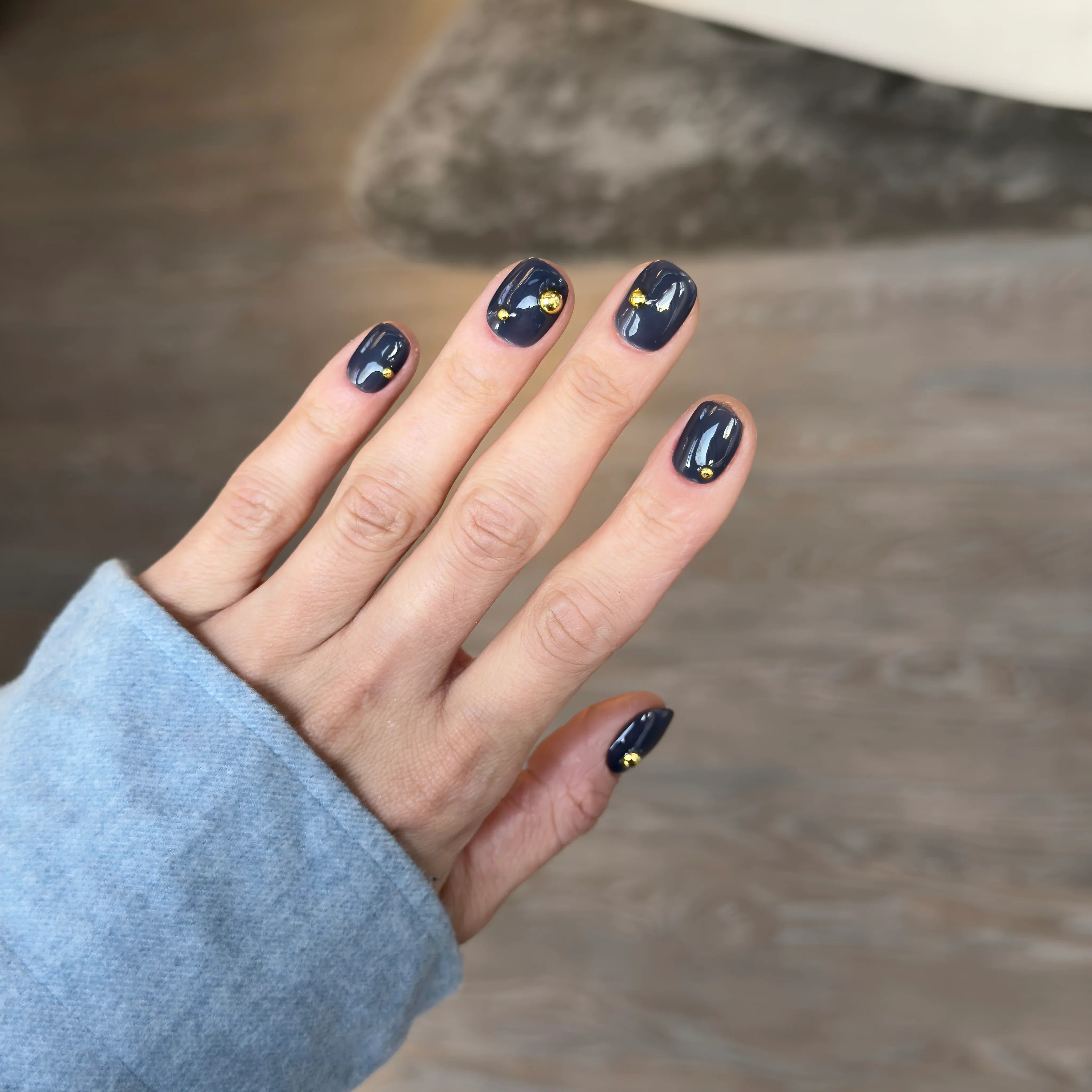 Shadow and Shine - Noho Nails