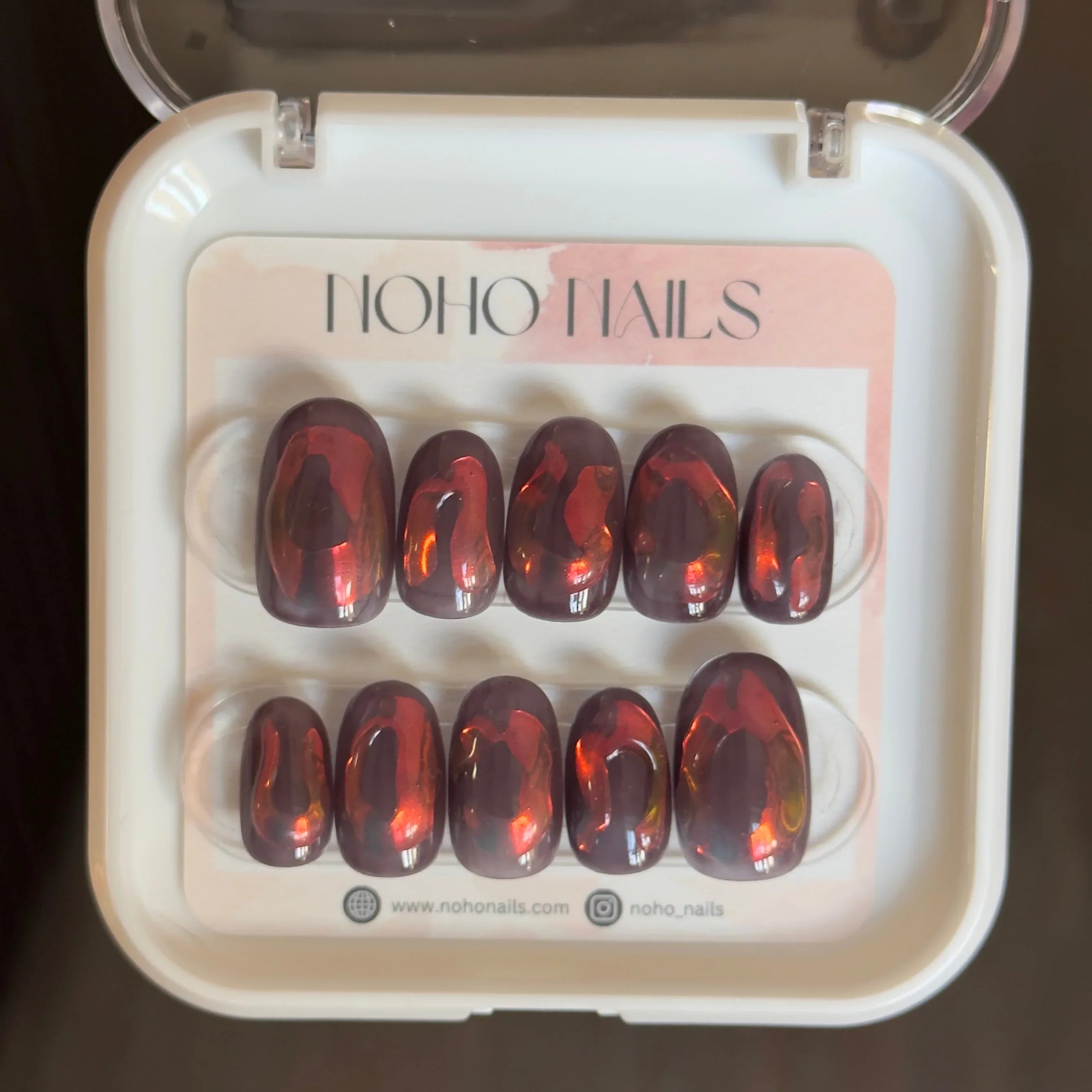 Magma - Noho Nails