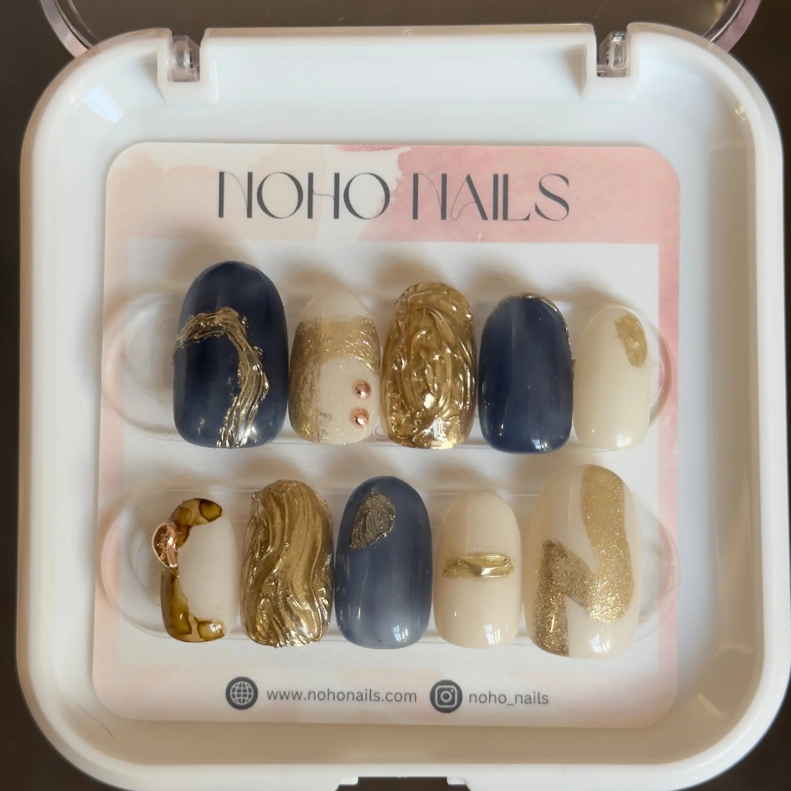 Golden Anchor - Noho Nails