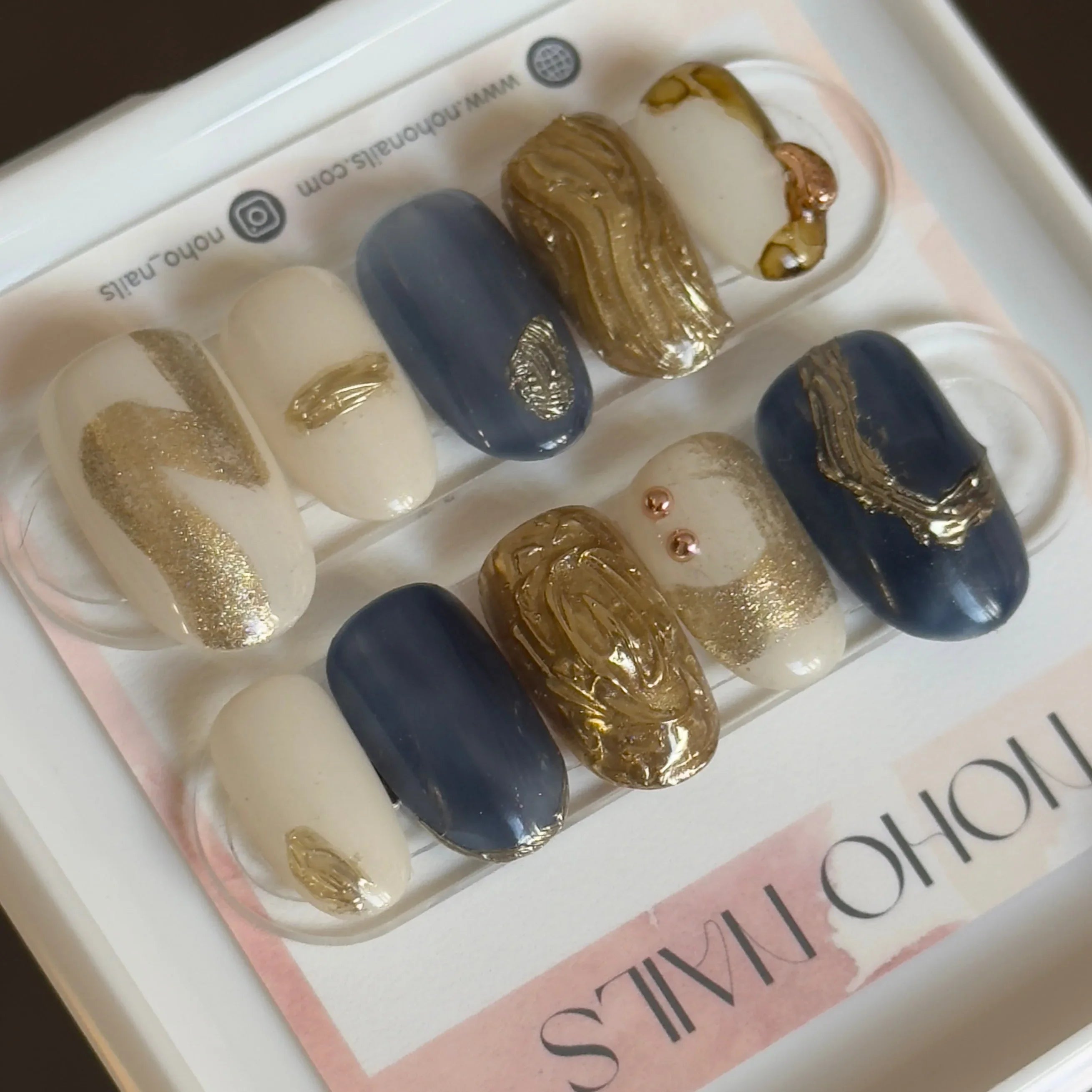 Golden Anchor - Noho Nails