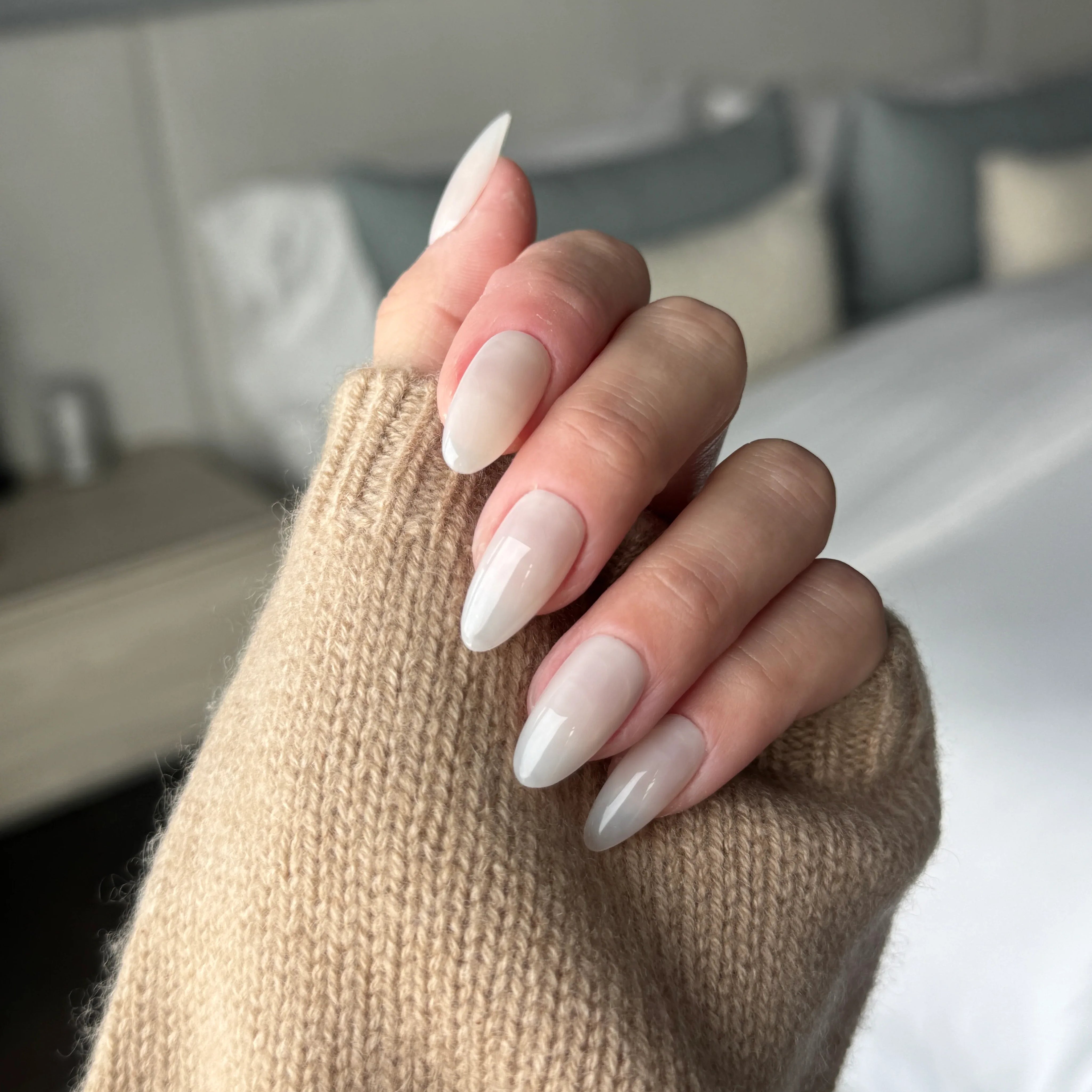 First Glance - Noho Nails