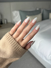 First Glance - Noho Nails