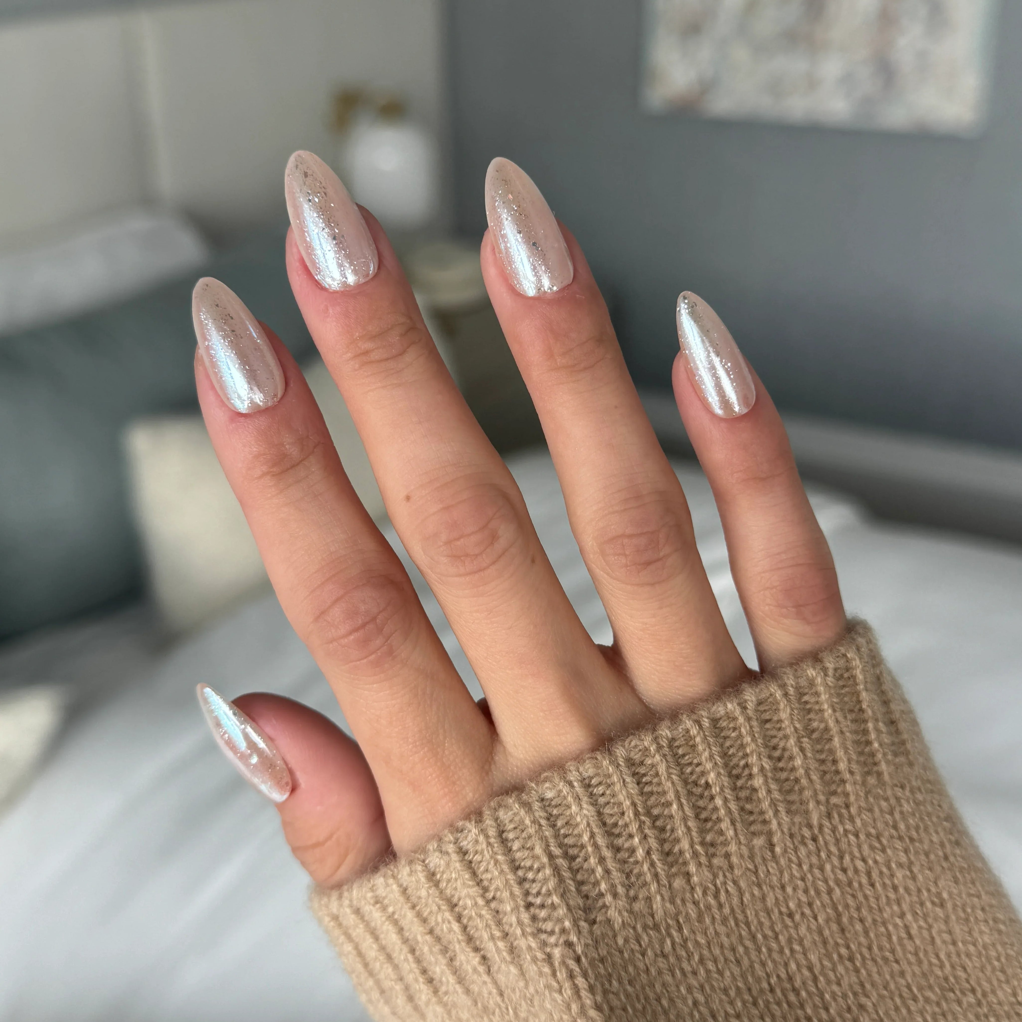 First Glance Daydream - Noho Nails
