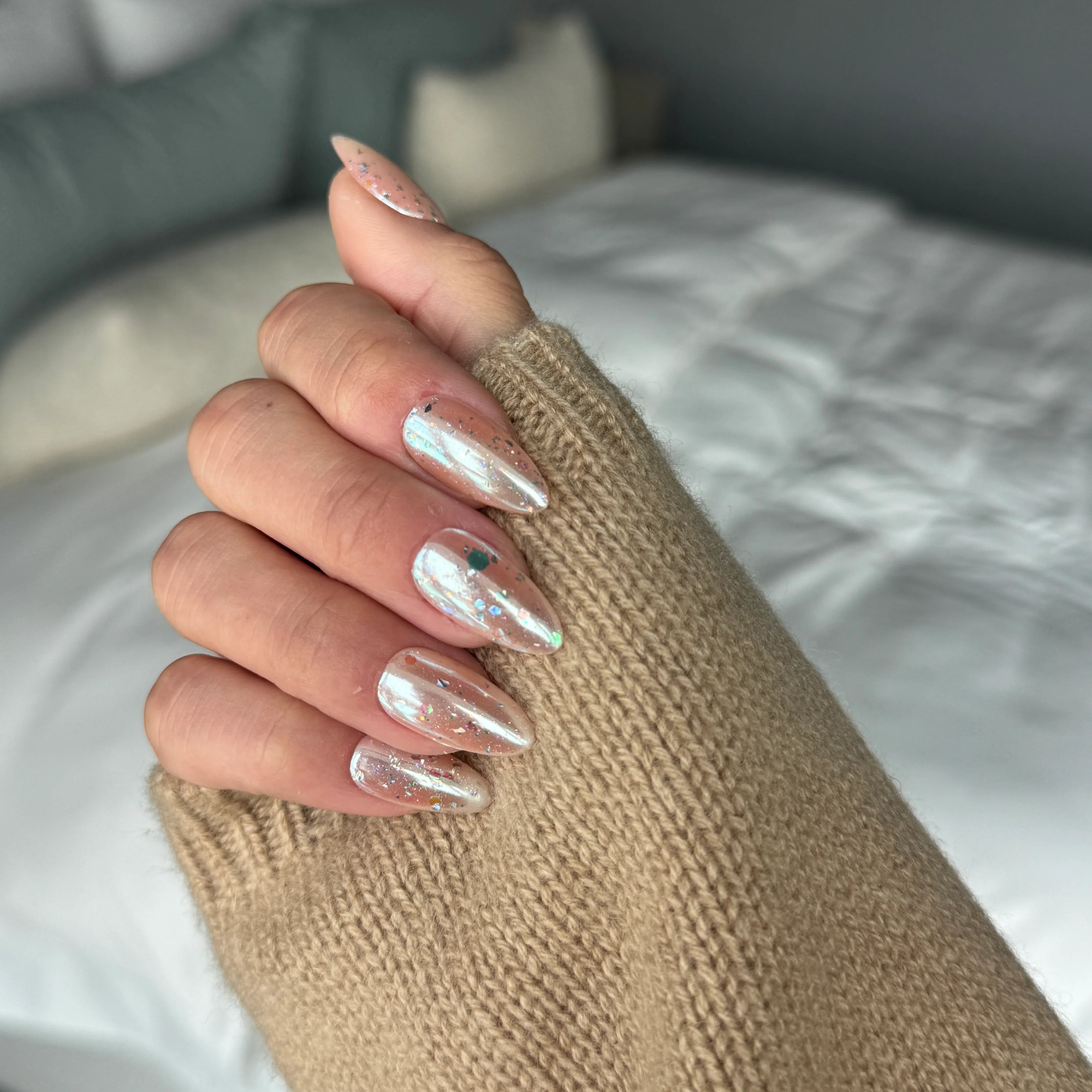 Breathless Aurora - Noho Nails