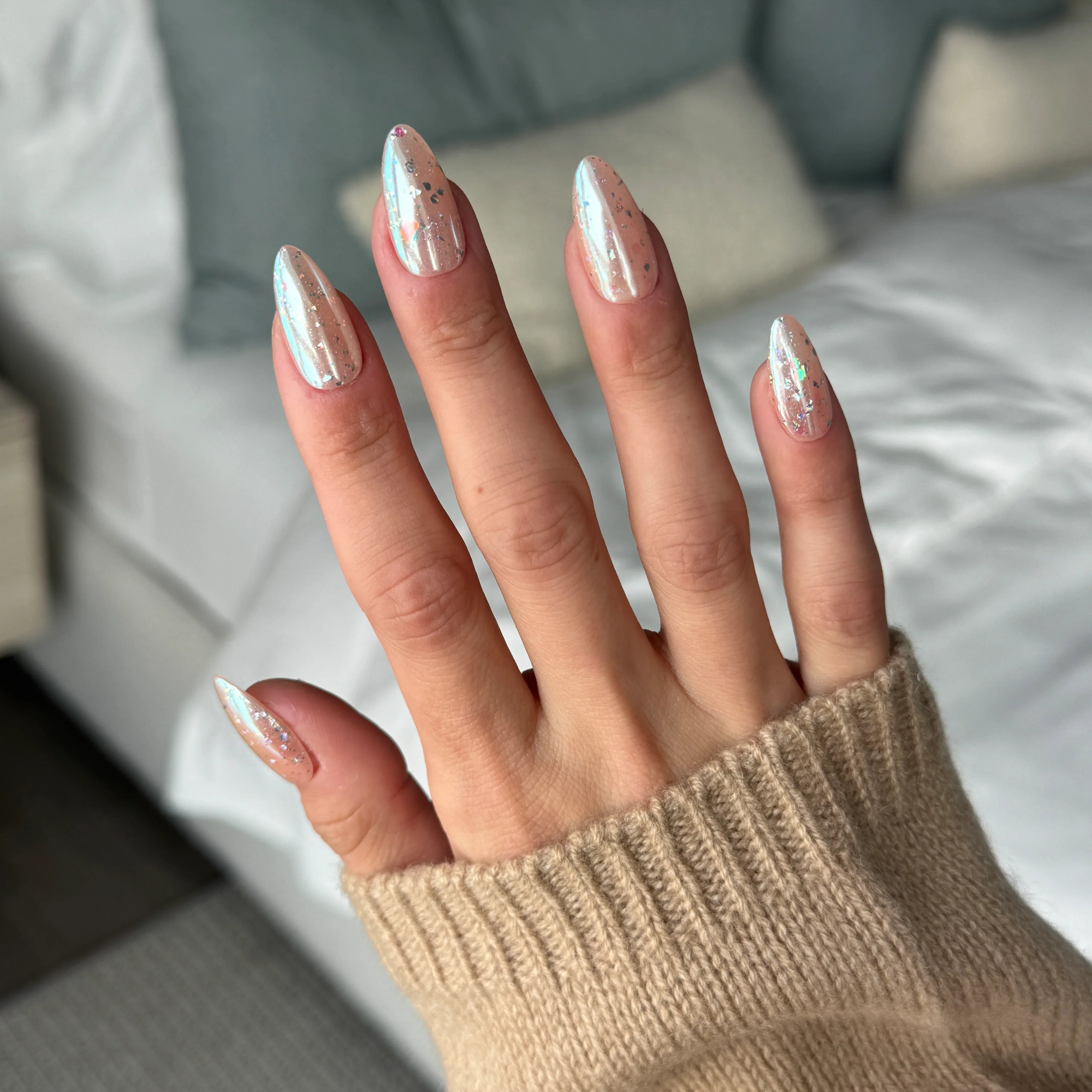 Breathless Aurora - Noho Nails