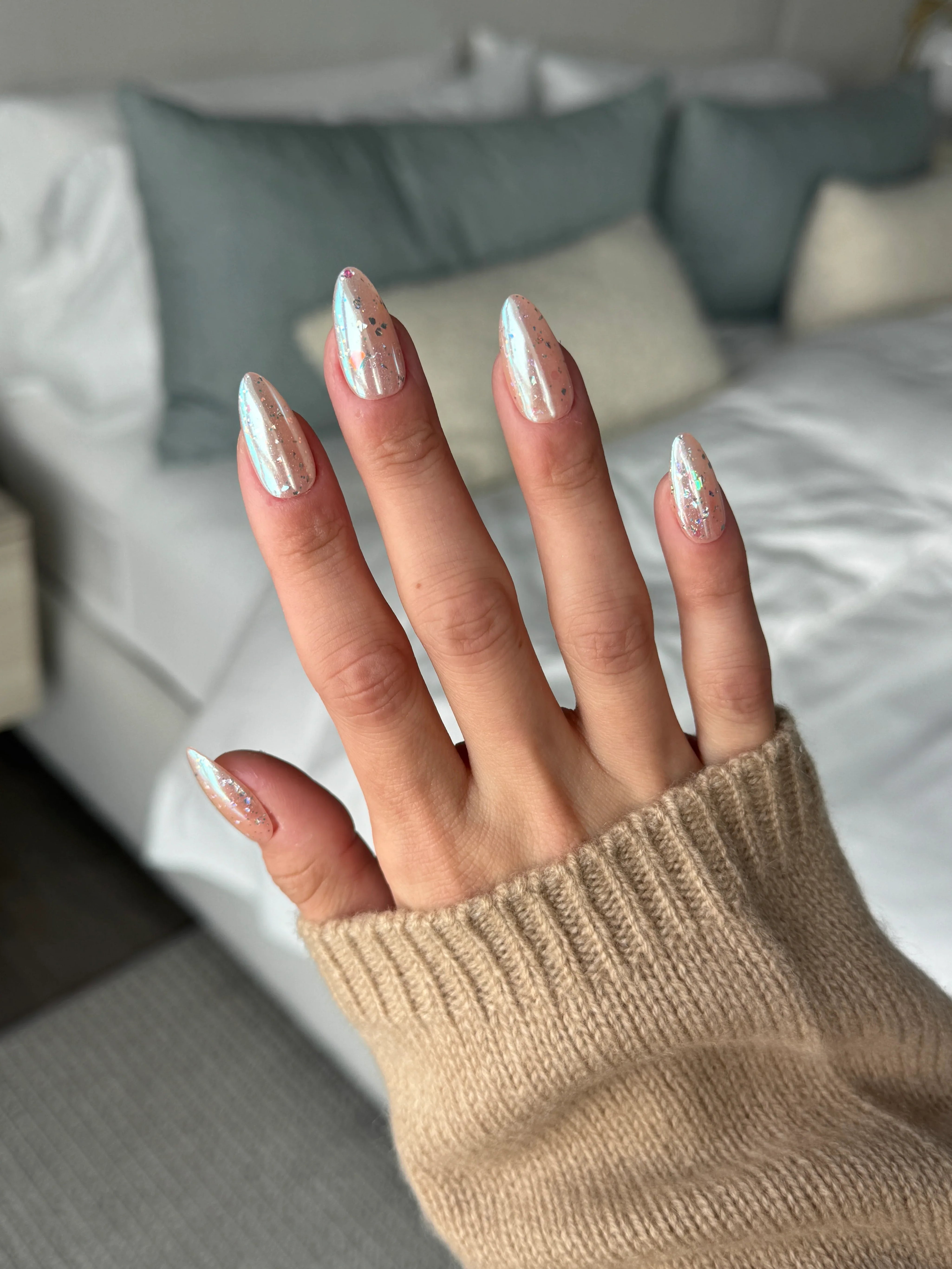 Breathless Aurora - Noho Nails