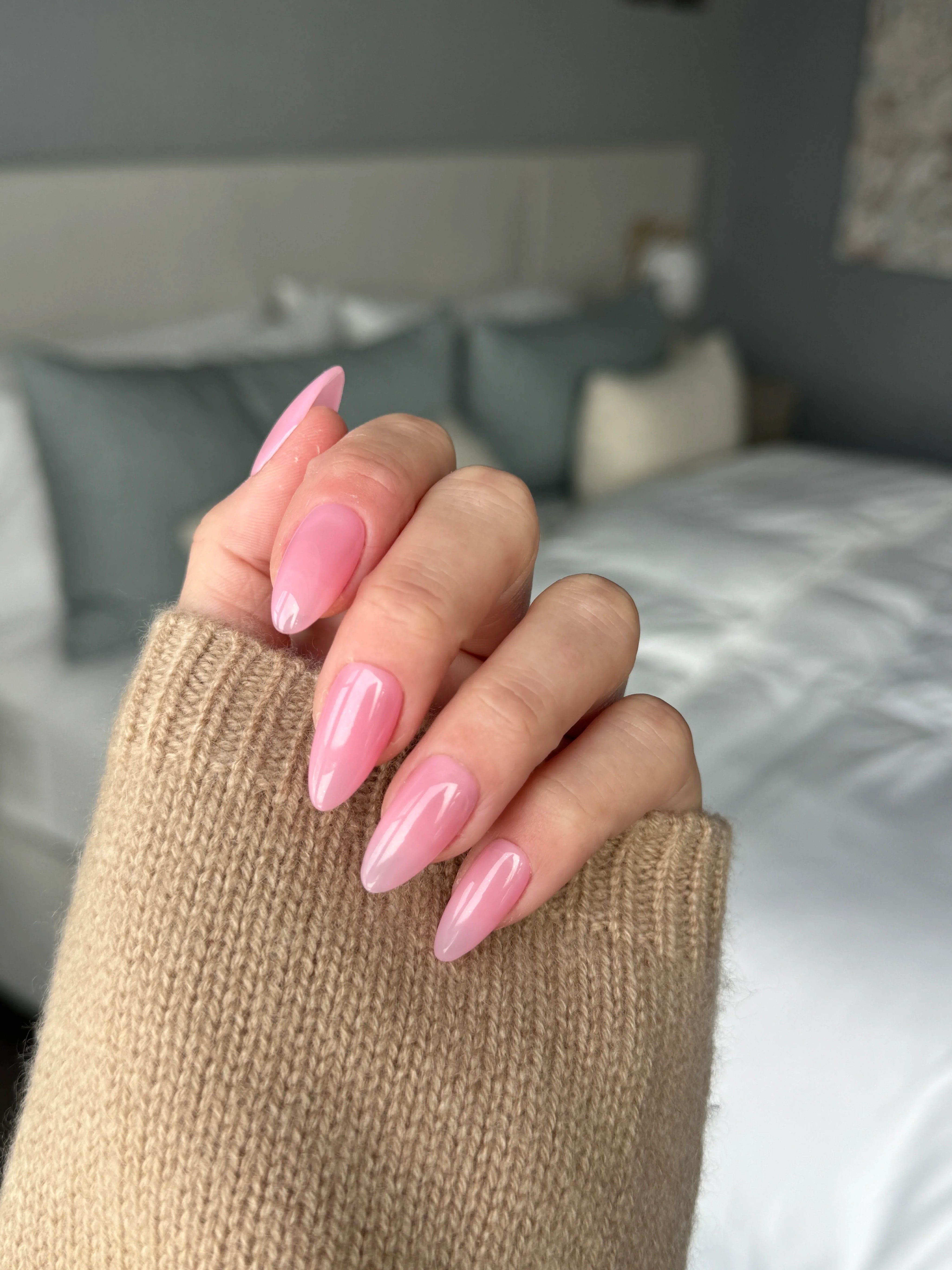 Catching Feelings - Noho Nails