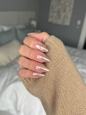 Be Still Lovely - Noho Nails