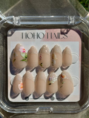 Blooming Elegance - Noho Nails