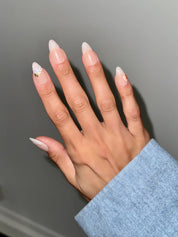 Blooming Elegance - Noho Nails