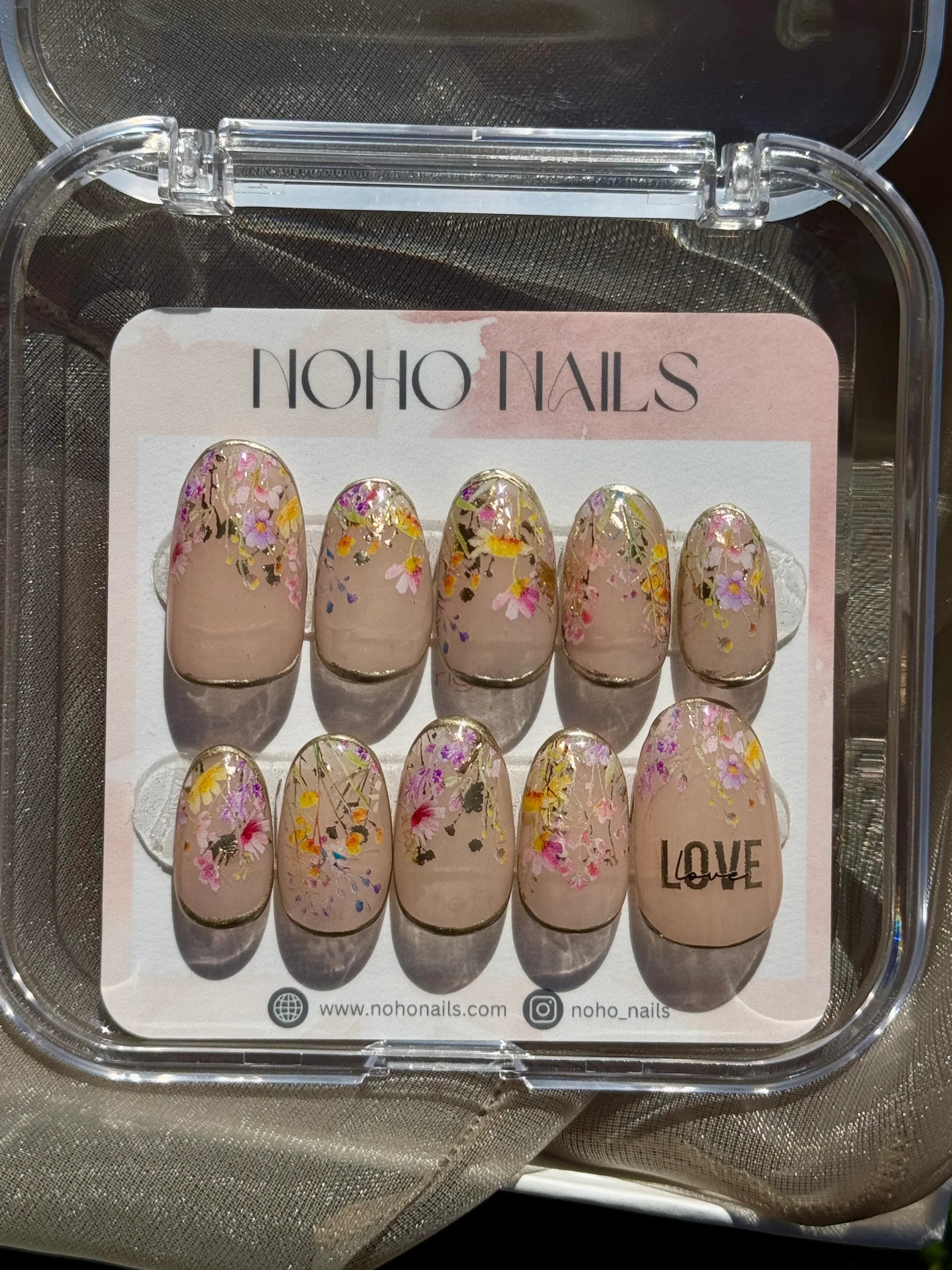 Love in Bloom - Noho Nails