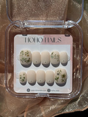Easter Lily - Noho Nails