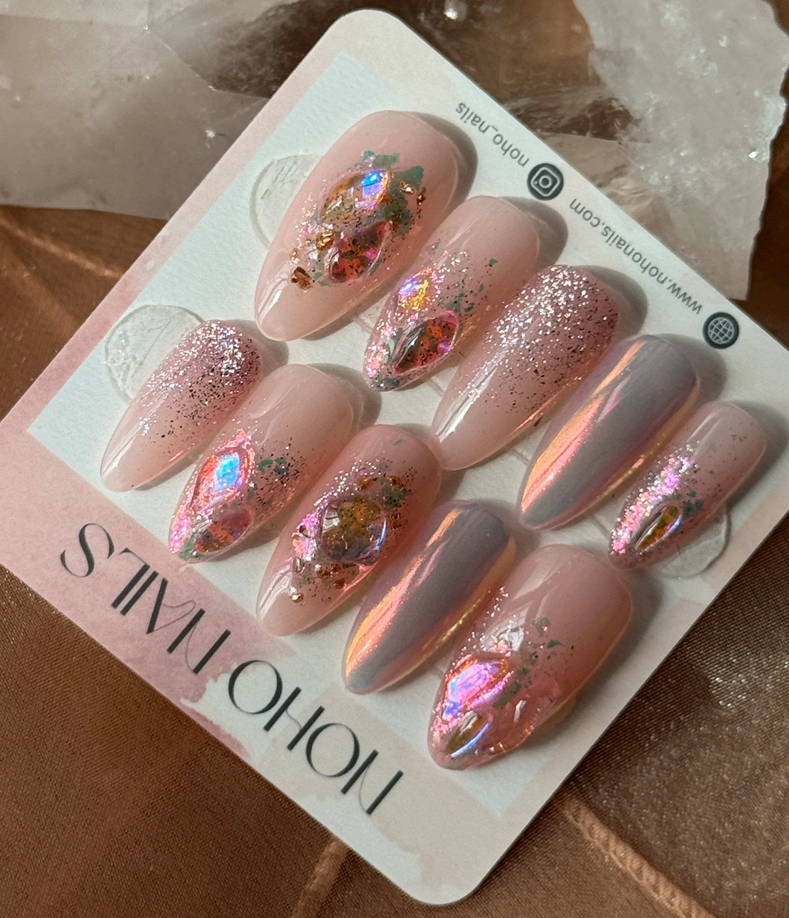 Look Again - Noho Nails
