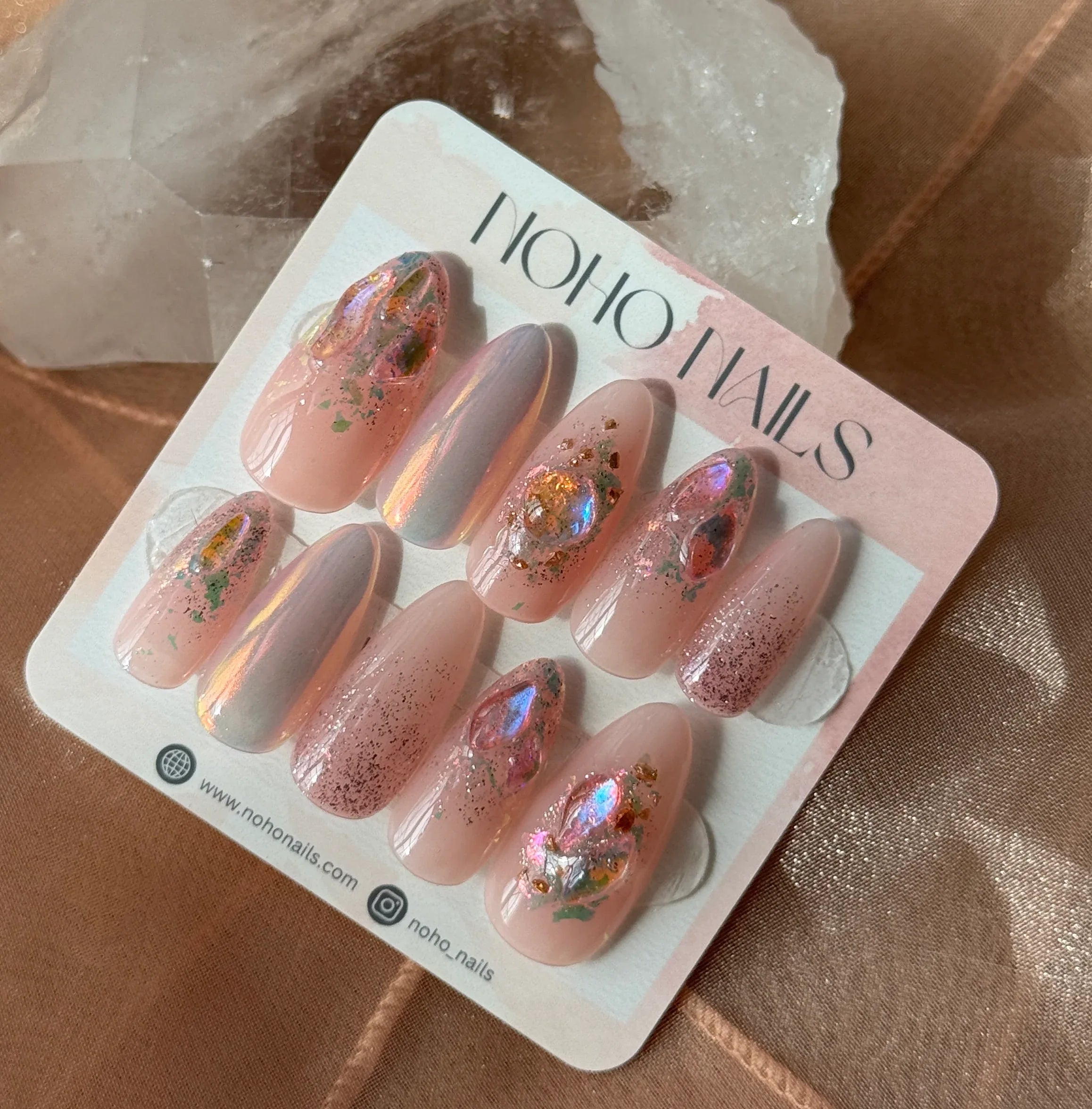 Look Again - Noho Nails