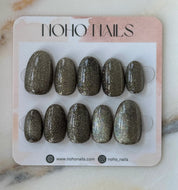 Magnetic Moss - Noho Nails