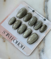 Magnetic Moss - Noho Nails
