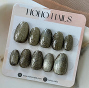 Magnetic Moss - Noho Nails