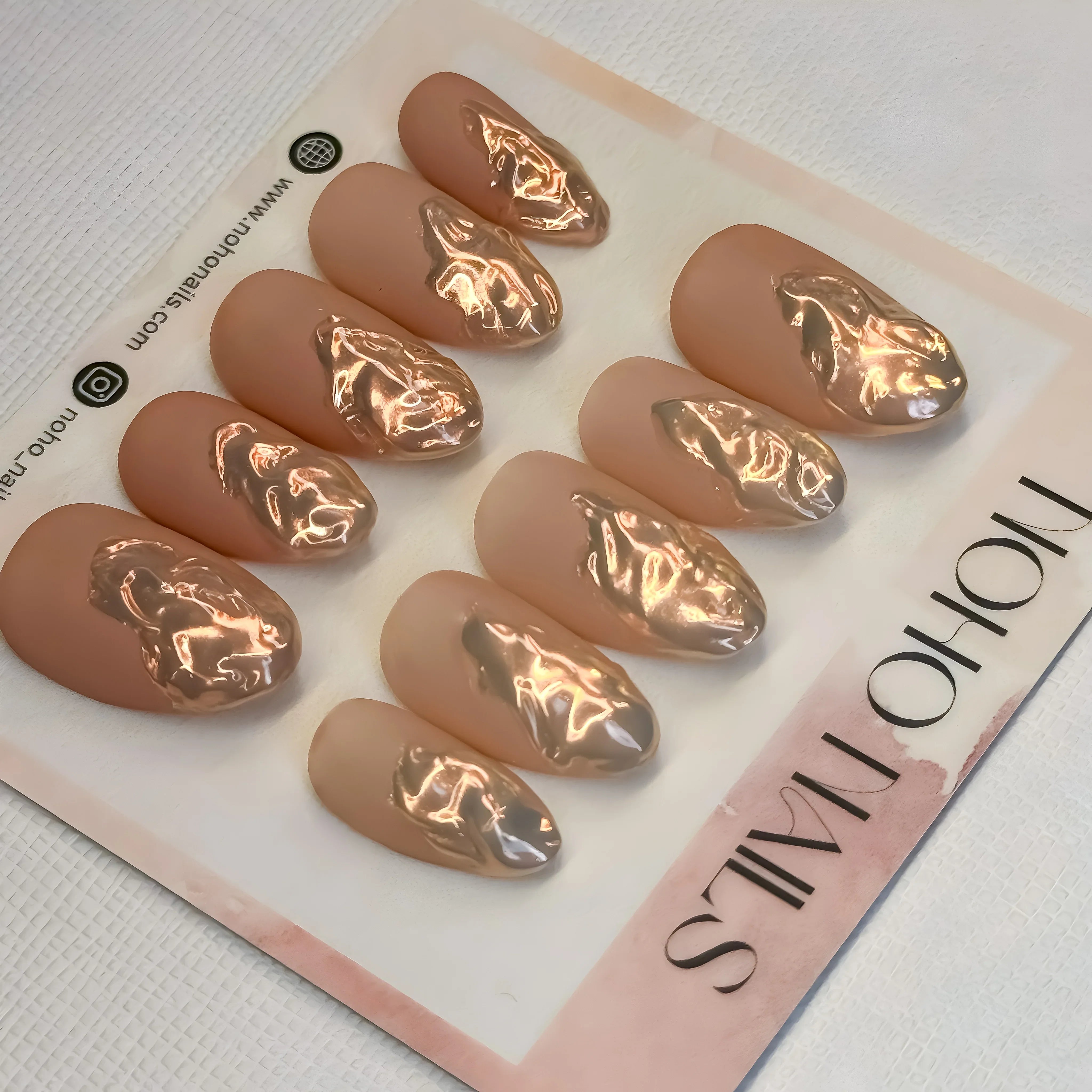 Radiant - Noho Nails