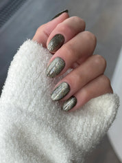 Magnetic Moss - Noho Nails