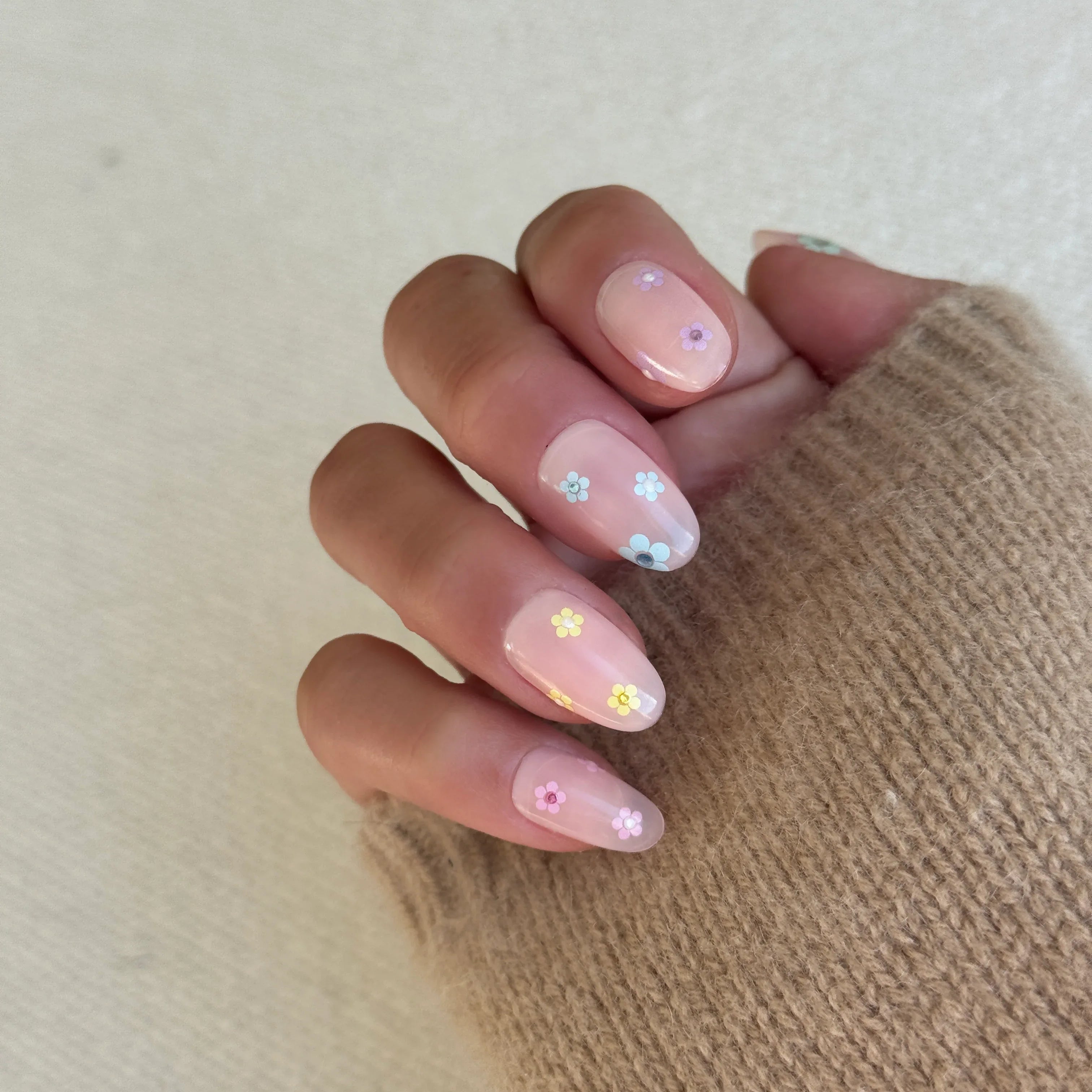 Buttercup - Noho Nails