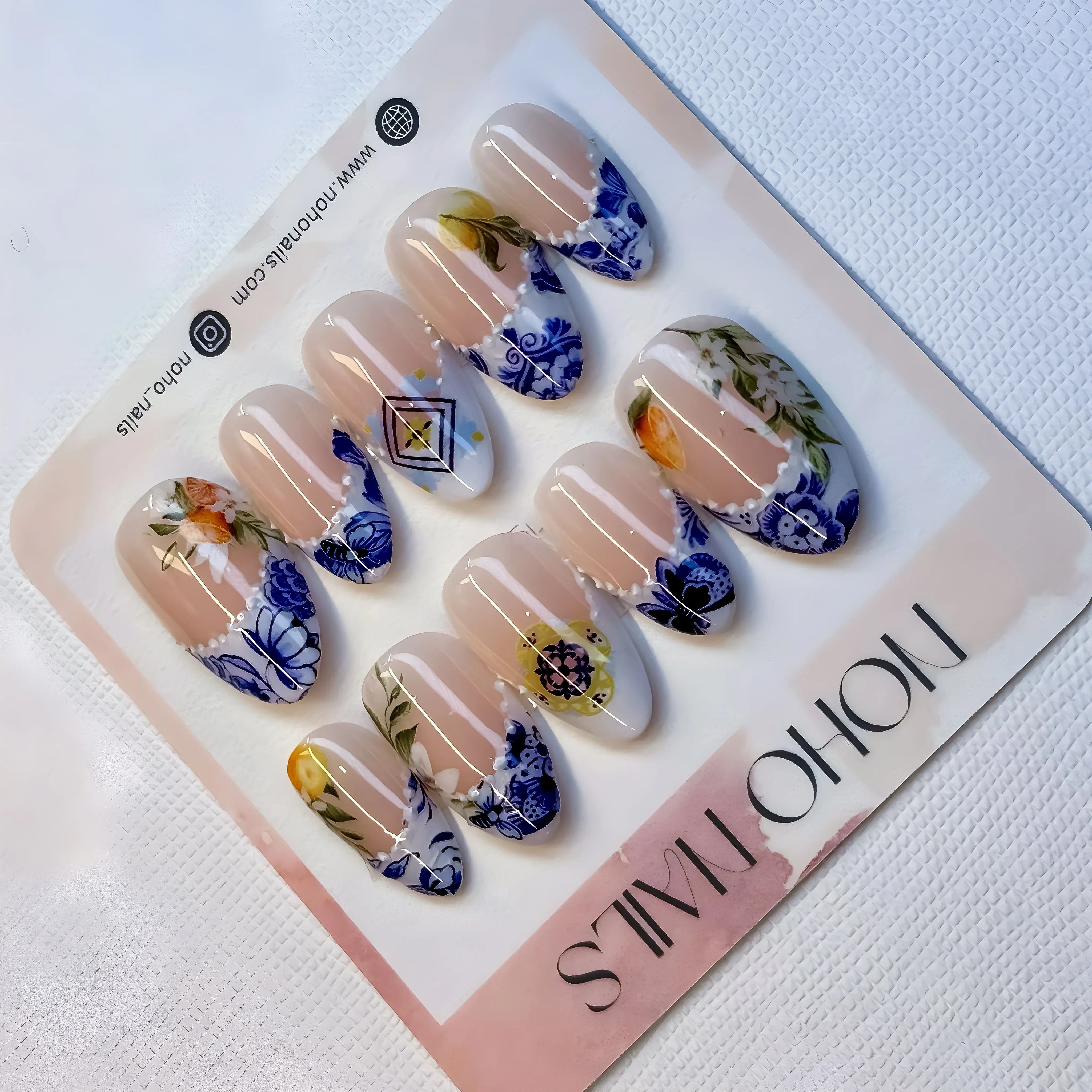 Riviera - Noho Nails