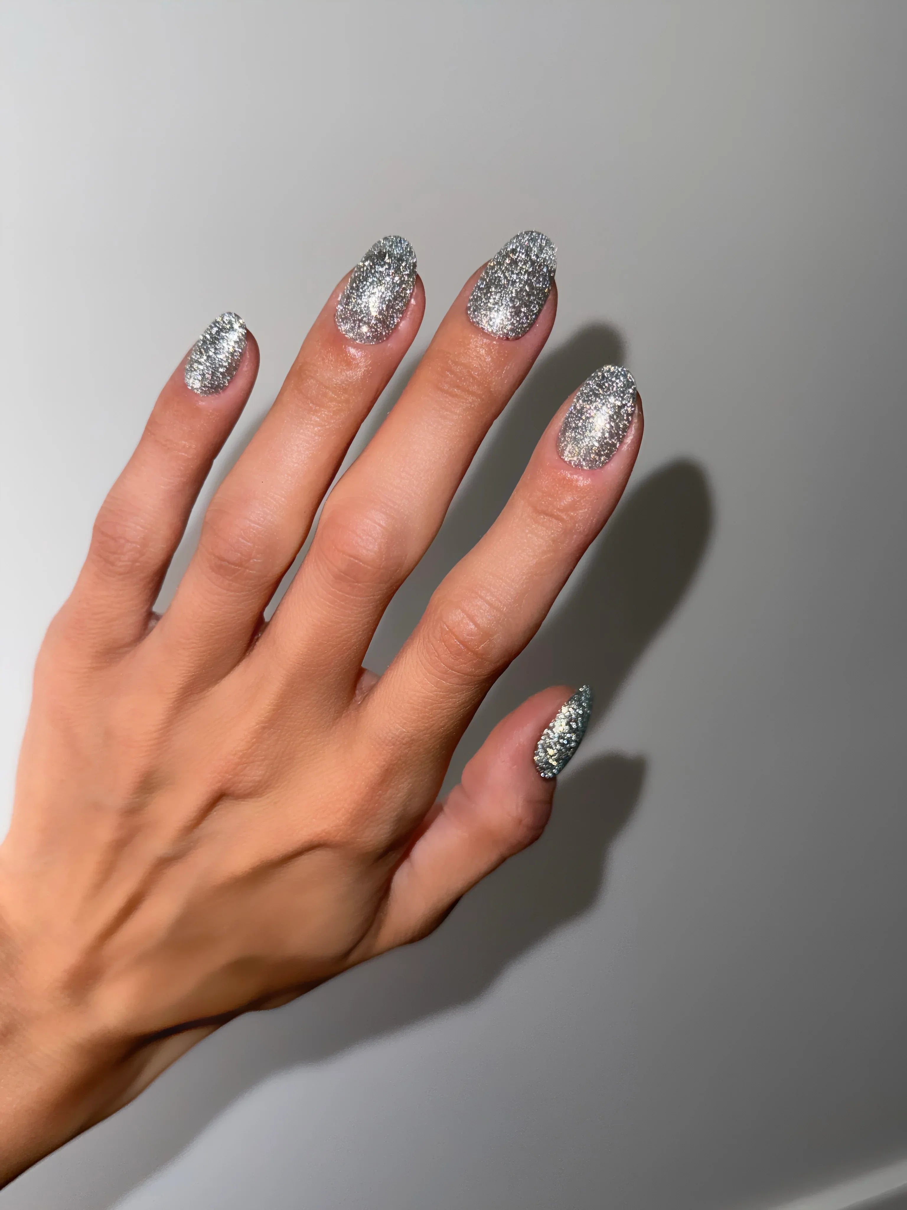 Pistachio Petit Etoile - Noho Nails