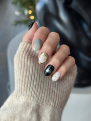 Minimalist Luxe - Noho Nails